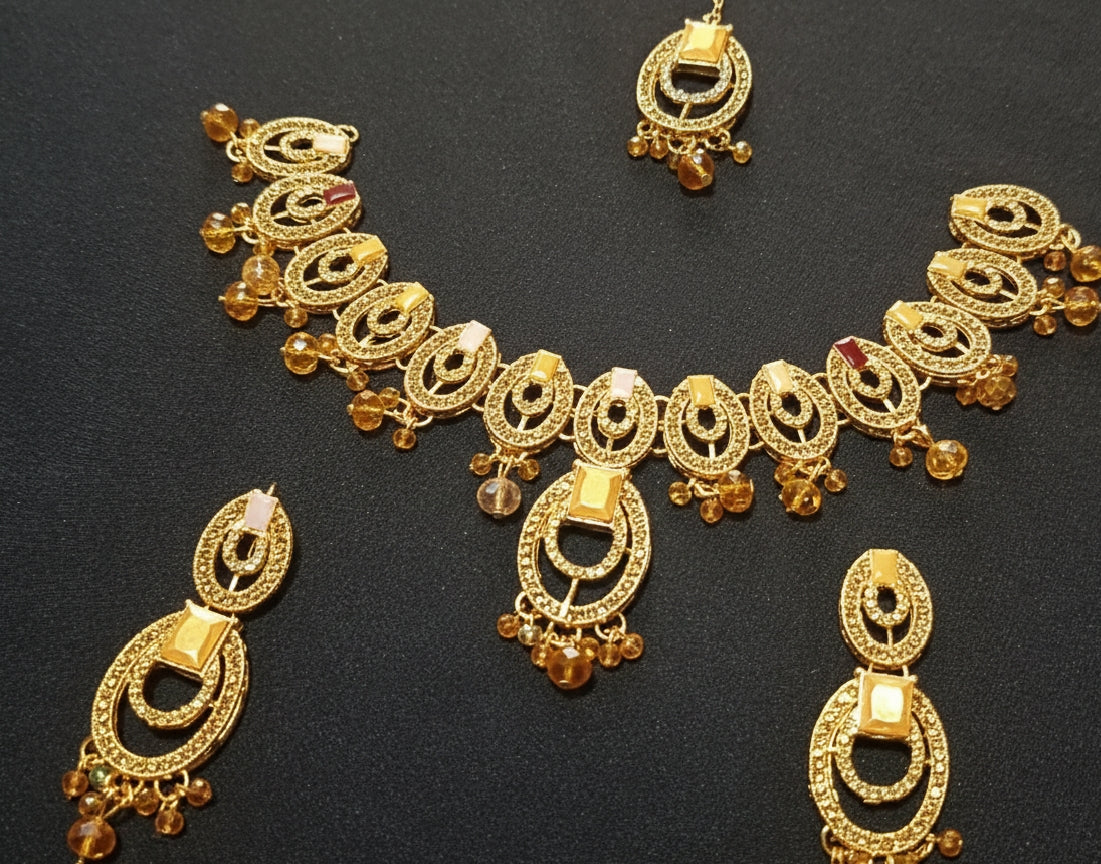 Pearl Necklace Earrings Bindi Jewellery Set for Party Wear