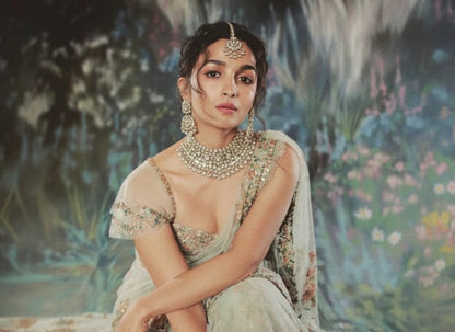 Royal  Indian Kundan Bridal Jewelry Set – Complete Traditional Wedding Ensemble