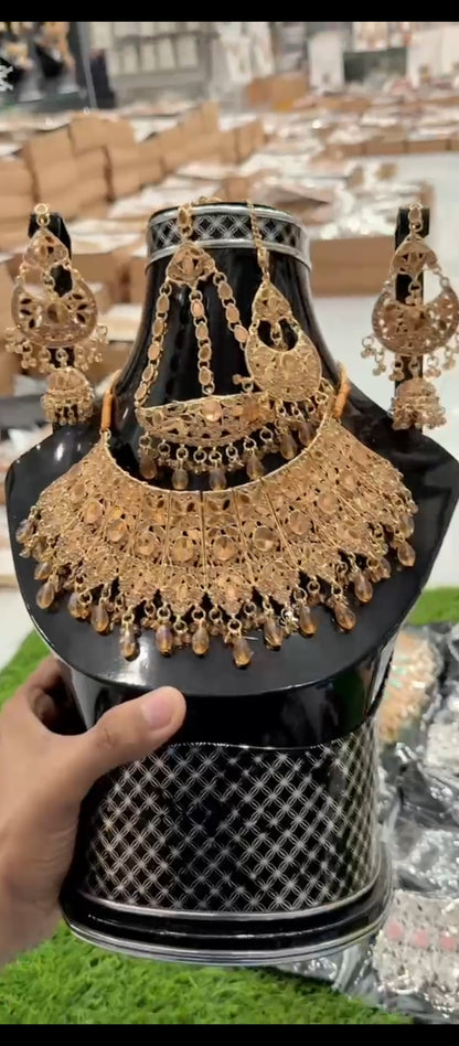 Royal  Indian Kundan Bridal Jewelry Set – Complete Traditional Wedding Ensemble