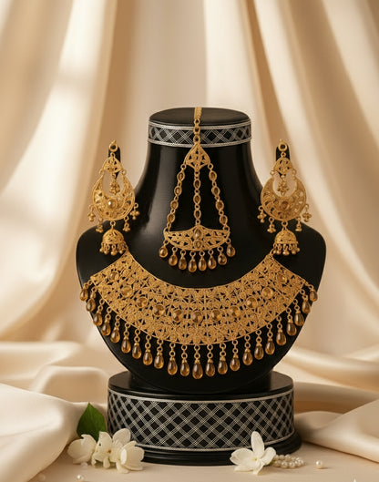Royal  Indian Kundan Bridal Jewelry Set – Complete Traditional Wedding Ensemble